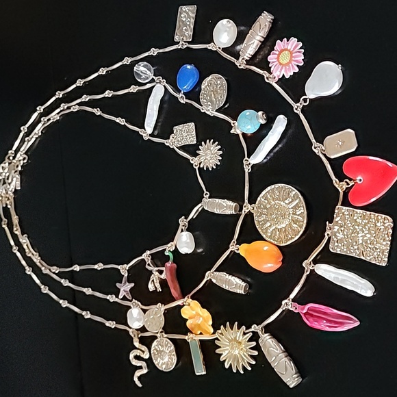 ZARA 3 Pack of Charm Necklaces - Picture 10 of 16